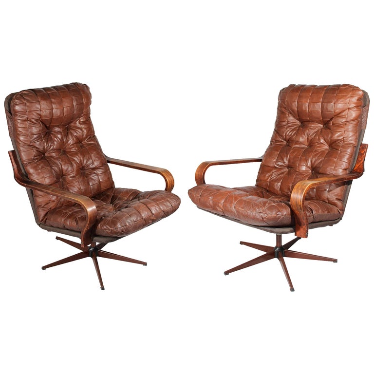 1970s Pair of Leather Swivel Armchairs For Sale at 1stDibs