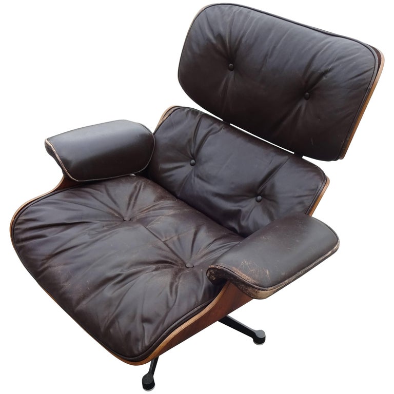 Eames Lounge Chair, Original Vitra Model 1st Generation For Sale at 1stDibs | eames original, used eames lounge chair, used eames chair