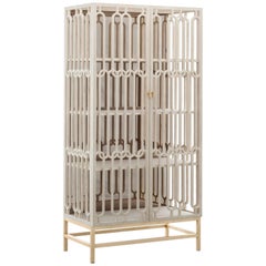 CHLOE CABINET - Meuble de rangement moderne en chêne blanchi avec motif géométrique en treillis