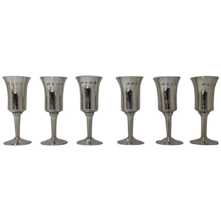 Six Modern Sterling Silver Champagne Flutes Toye, Kenning & Spencer