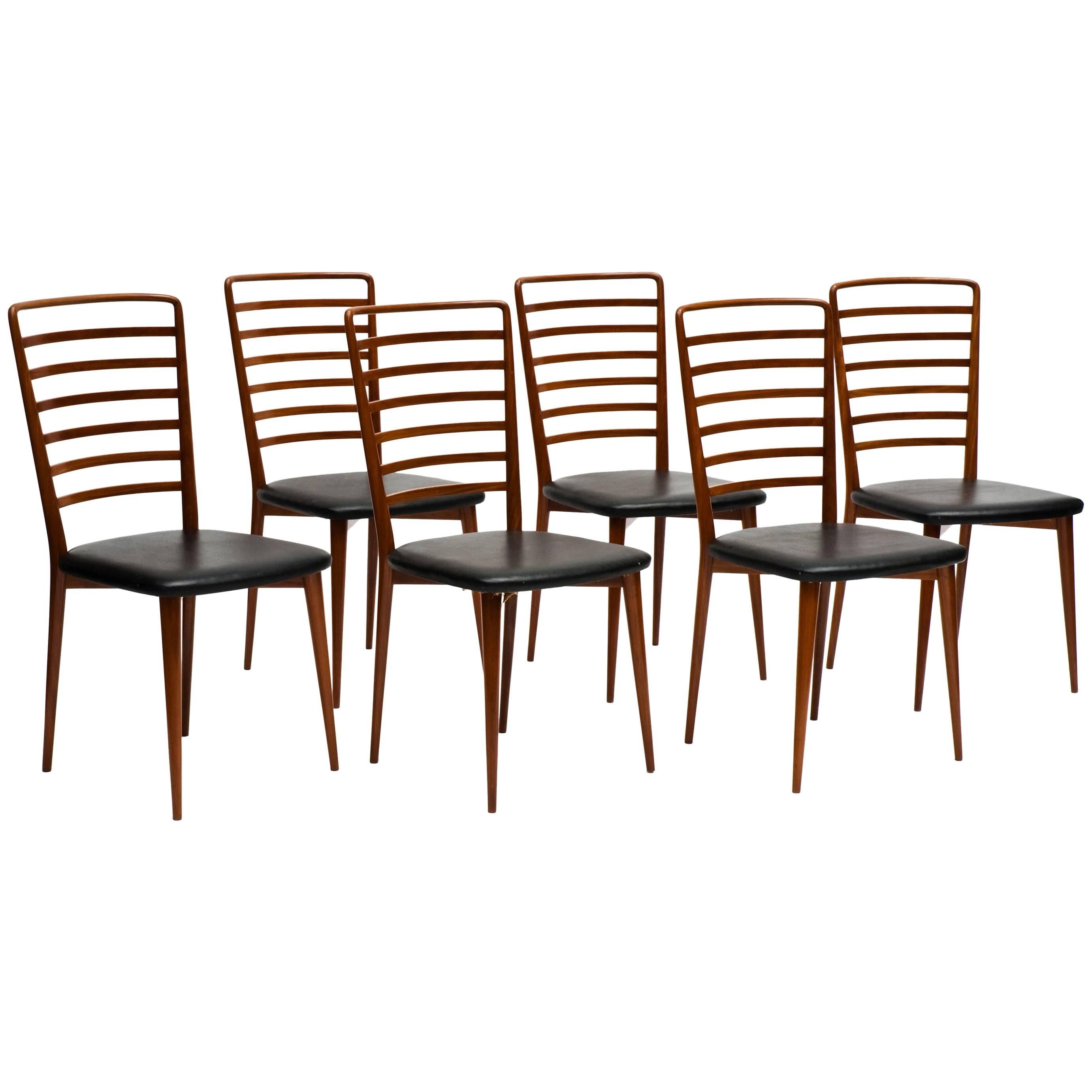 Set of 6 Midcentury brazilian Chairs in brazilian wood by Joaquim Tenreiro, 50s