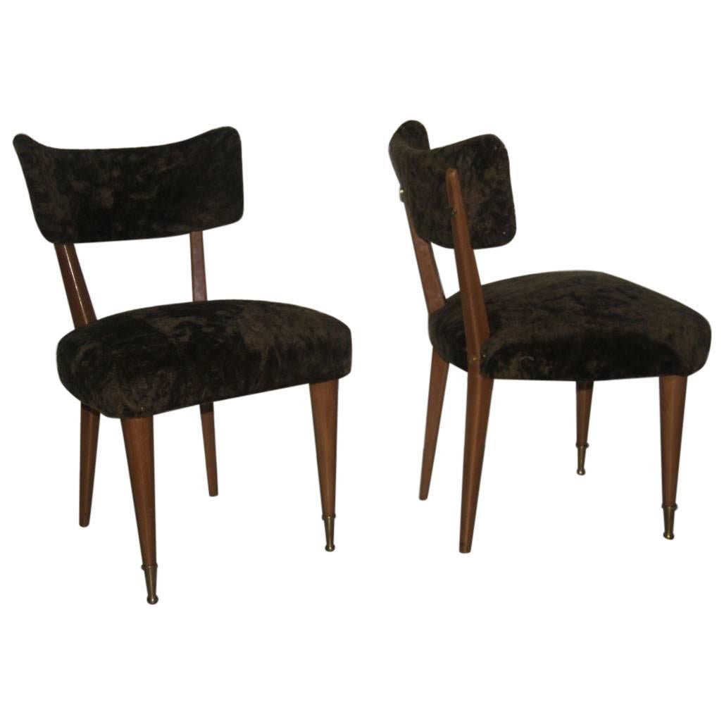Paire de chaises italiennes mi-siècle moderne en bois et vert chenille 