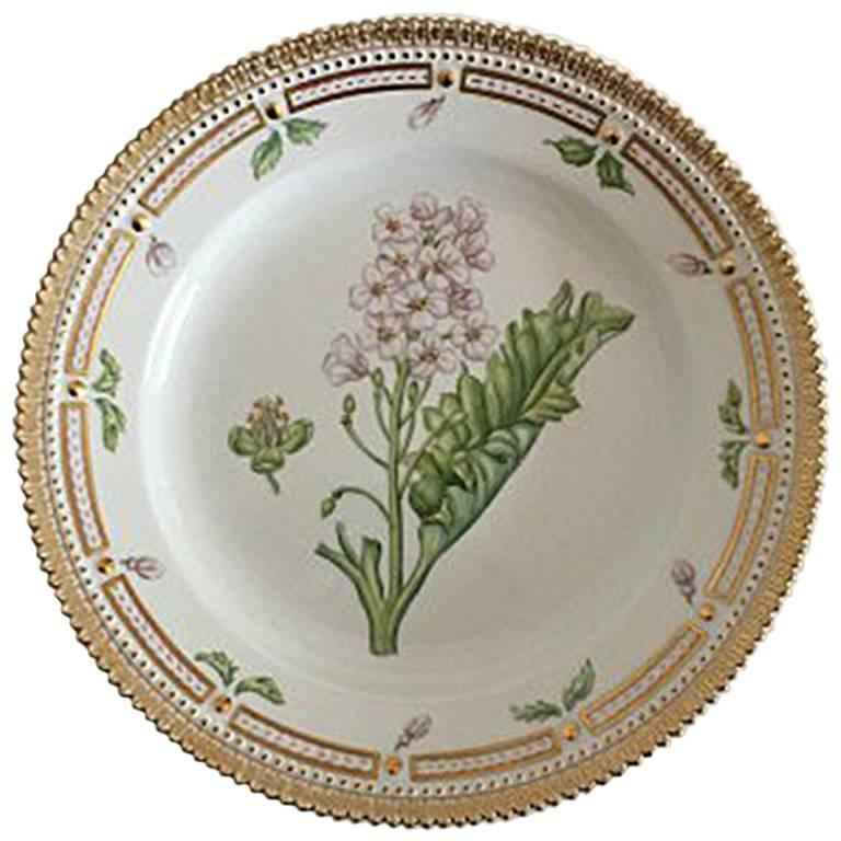 Royal Copenhagen Flora Danica Luncheon Plate No. 622