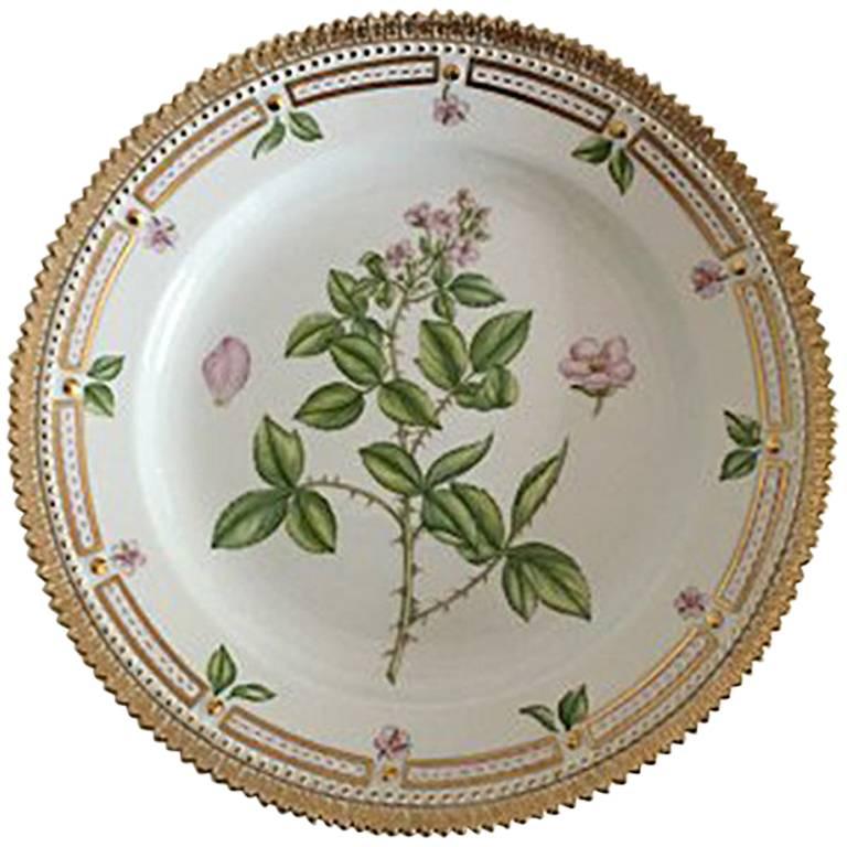 Royal Copenhagen Flora Danica Luncheon Plate No. 622