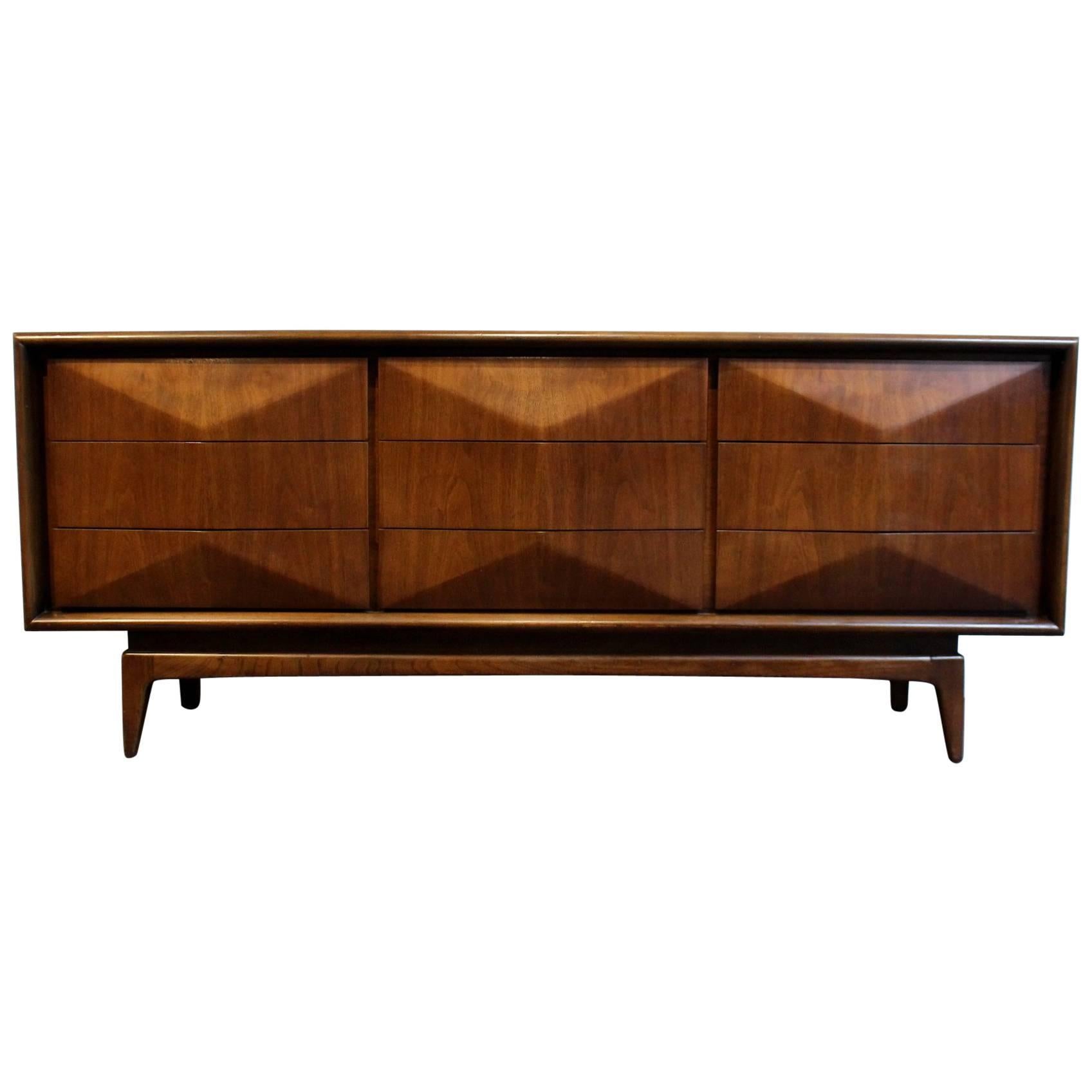 Mid-Century Modern Diamond Front Walnut Wood Dresser by United Furniture