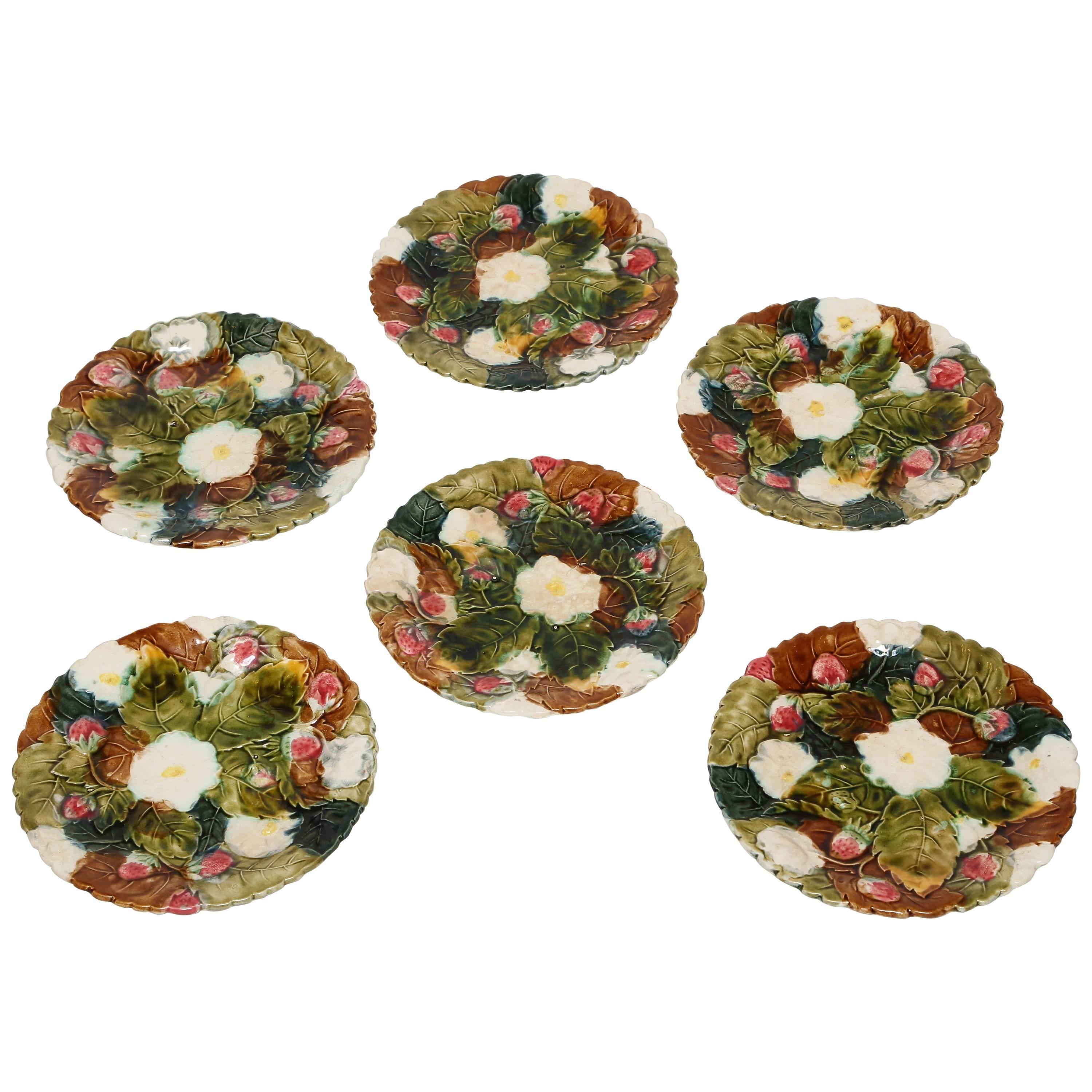 Set of Six Antique Strawberry Majolica Plates For Sale