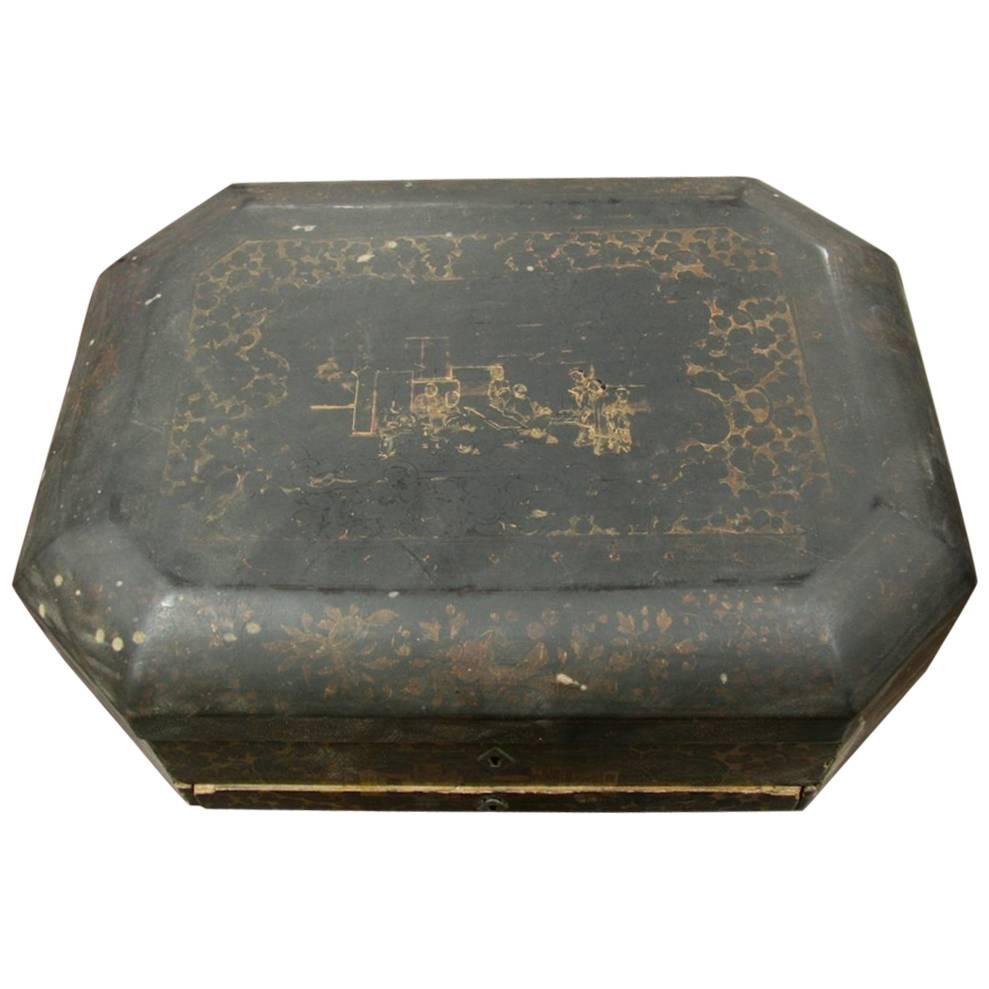 1900s Chinoiserie Box For Sale