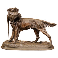 Doge de chasse avec oiseau en acier patiné français du 19ème siècle signé J. Moigniez