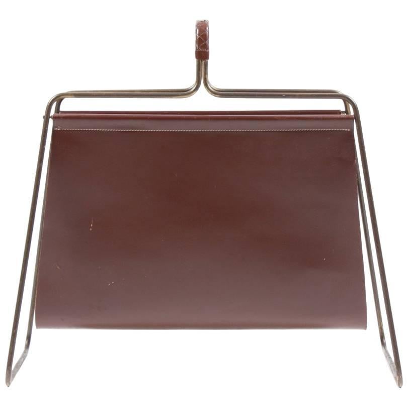 Magazine Stand in Leather