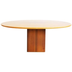 Afra and Tobia Scarpa Luxurious Oval Table Mod, Artona
