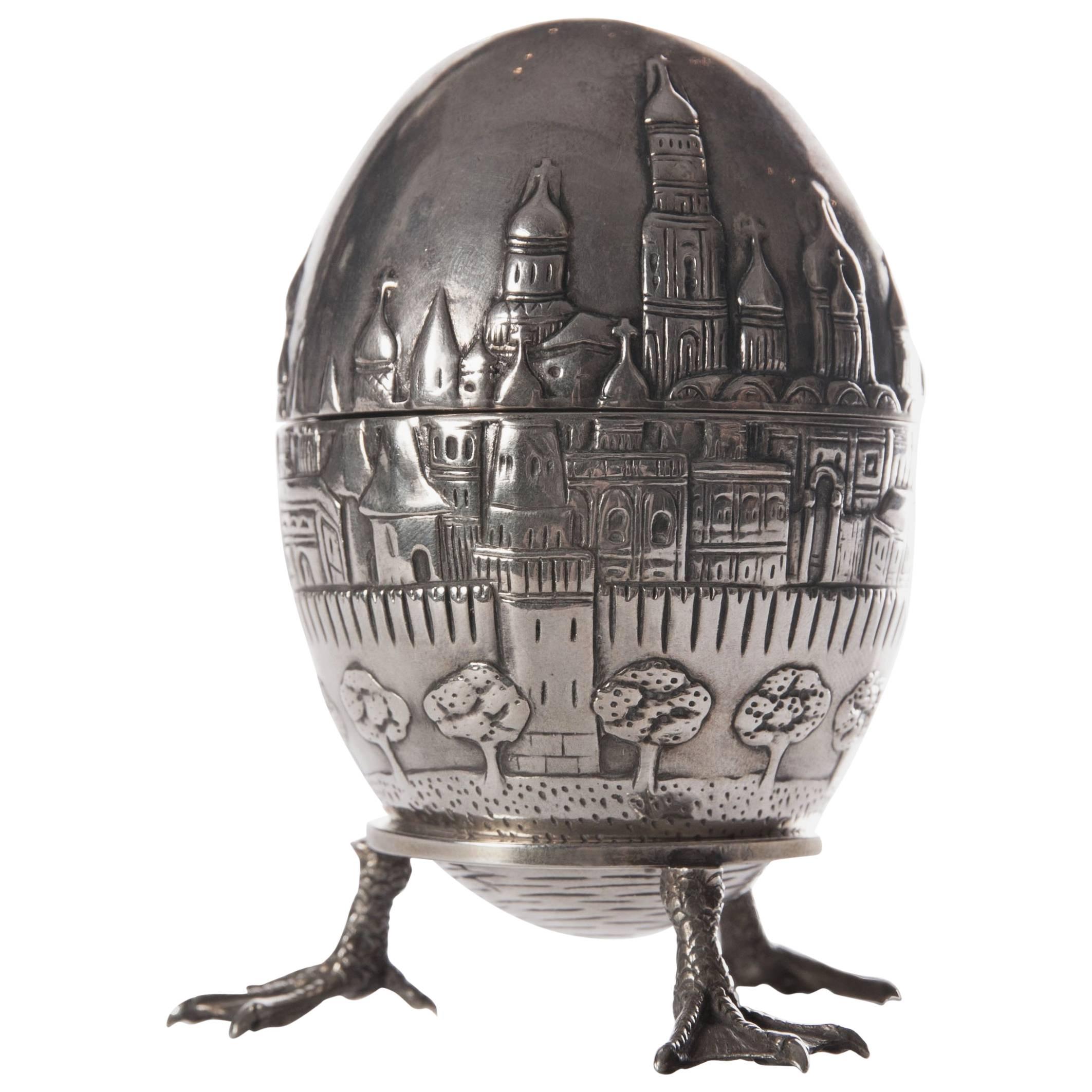 Серебряное яйцо раст. Серебряное яйцо. Антикварное пасхальное яйцо серебро. Яйцо серебряное Греция. Антикварное яйцо железное.