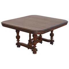 Napoleon III Table in Walnut, Expandable
