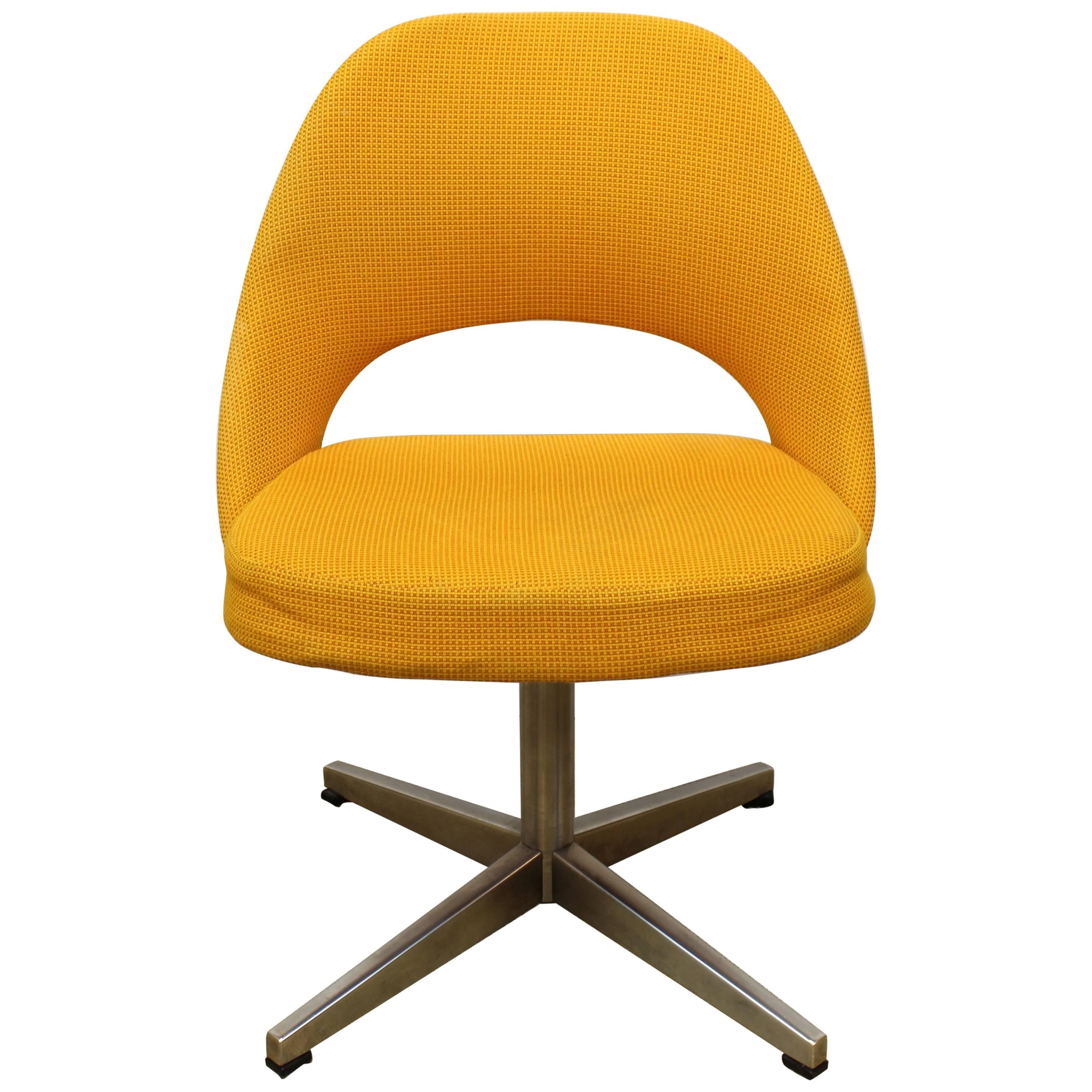 Eero Saarinen for Knoll International Swivel Chair with Golden Yellow Upholstery