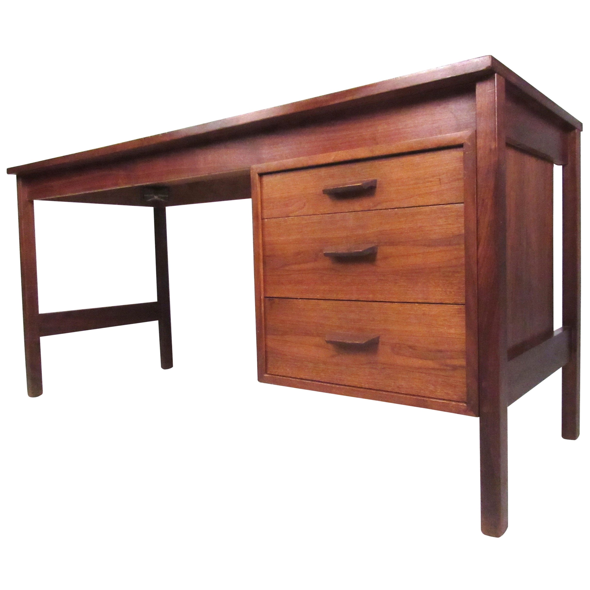 Stylish Mid Century Modern Writing Desk At 1stdibs