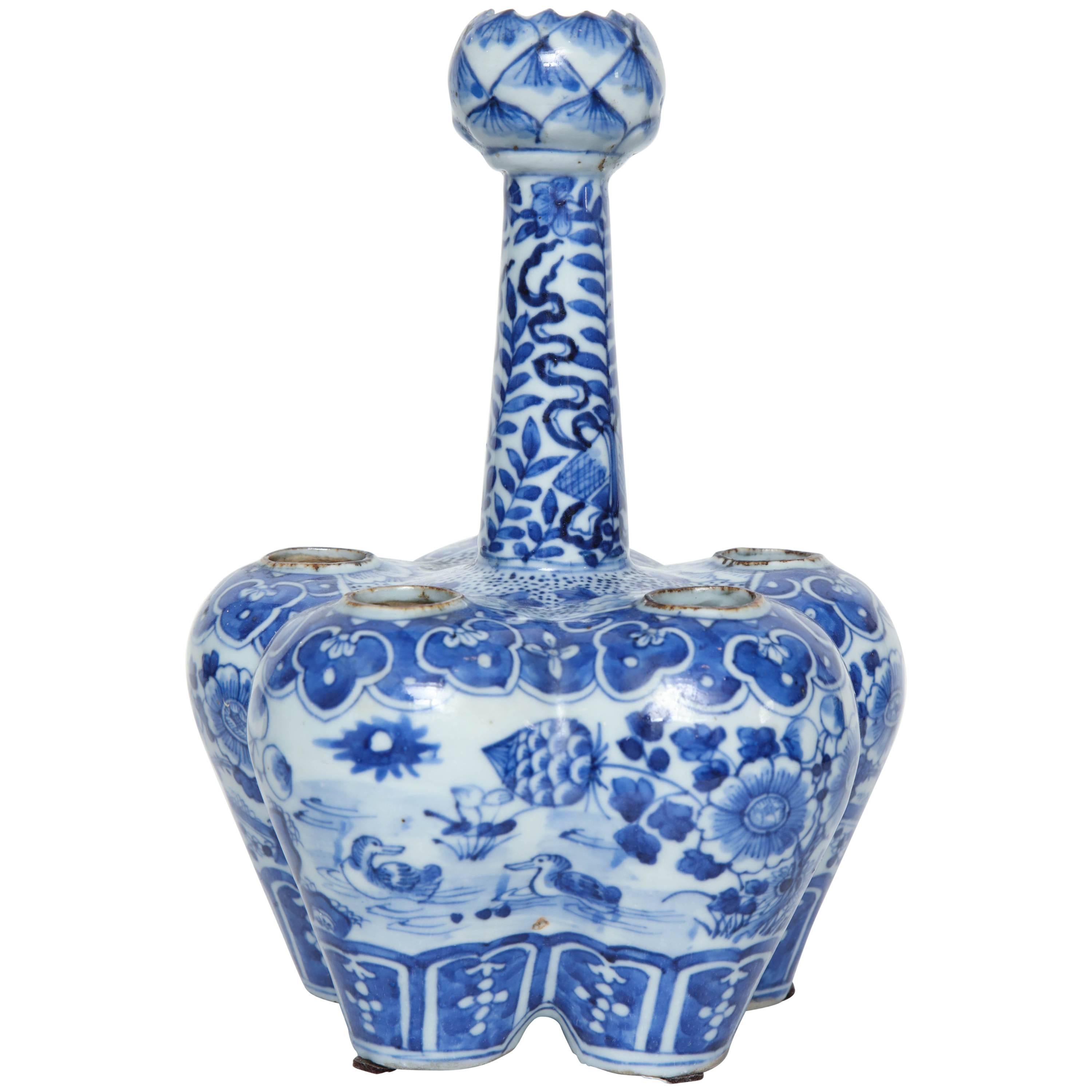19th Century, Chinese Blue and White Crocus Pot For Sale