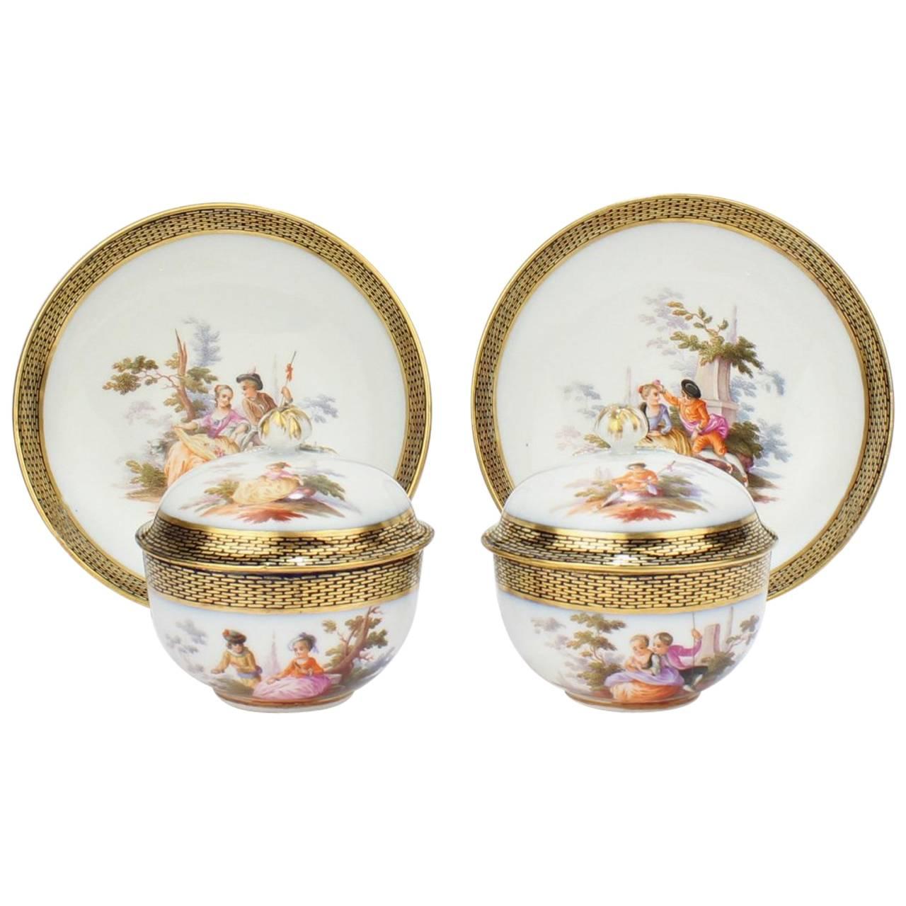 Pair of Antique Meissen Porcelain Covered Tea Cups and Saucers, 19th Century