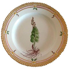 Royal Copenhagen Flora Danica Dessert Plate #20/3551
