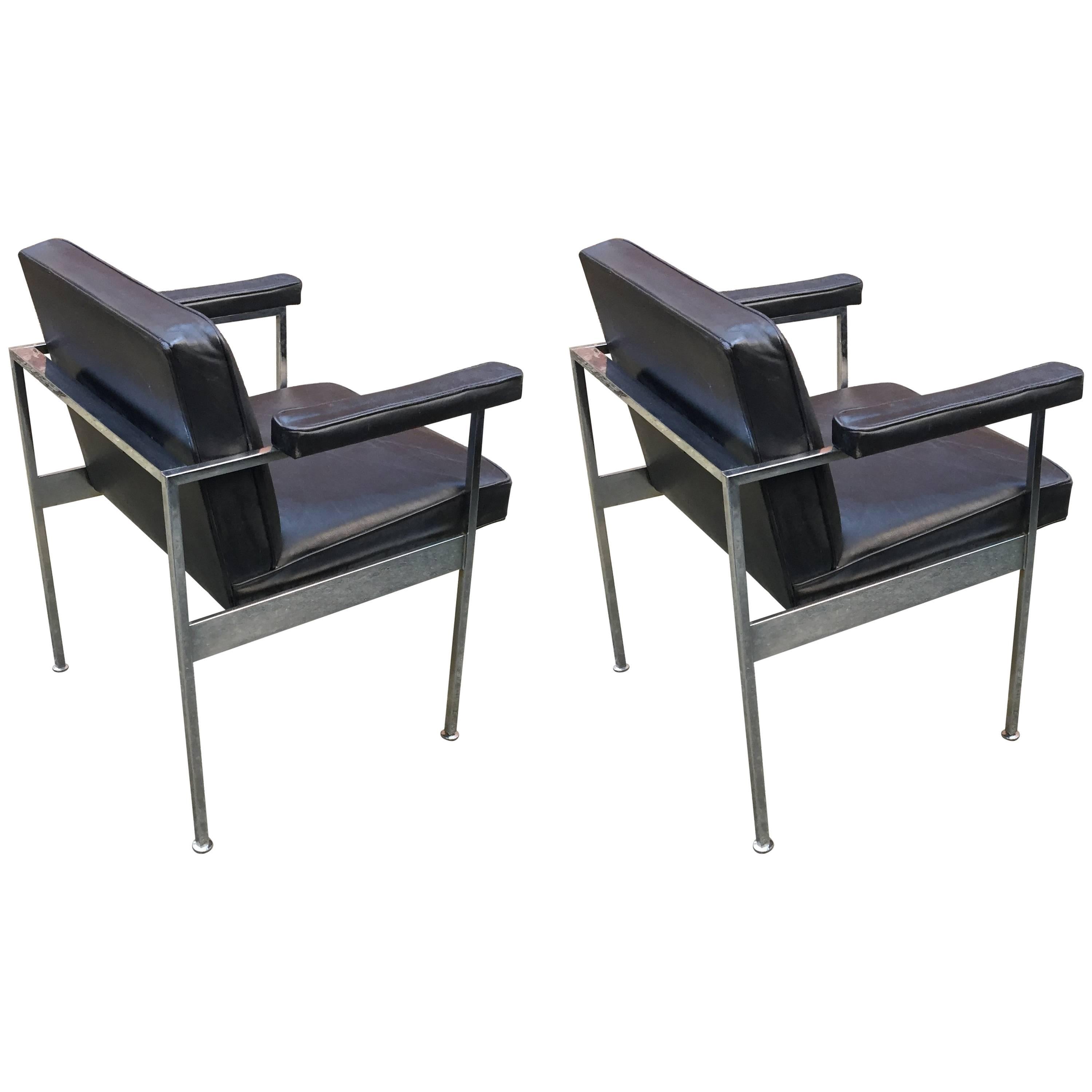 Maurice Rinck, Pair of 1960s Desk Armchairs in Leather and Chromed Metal For Sale