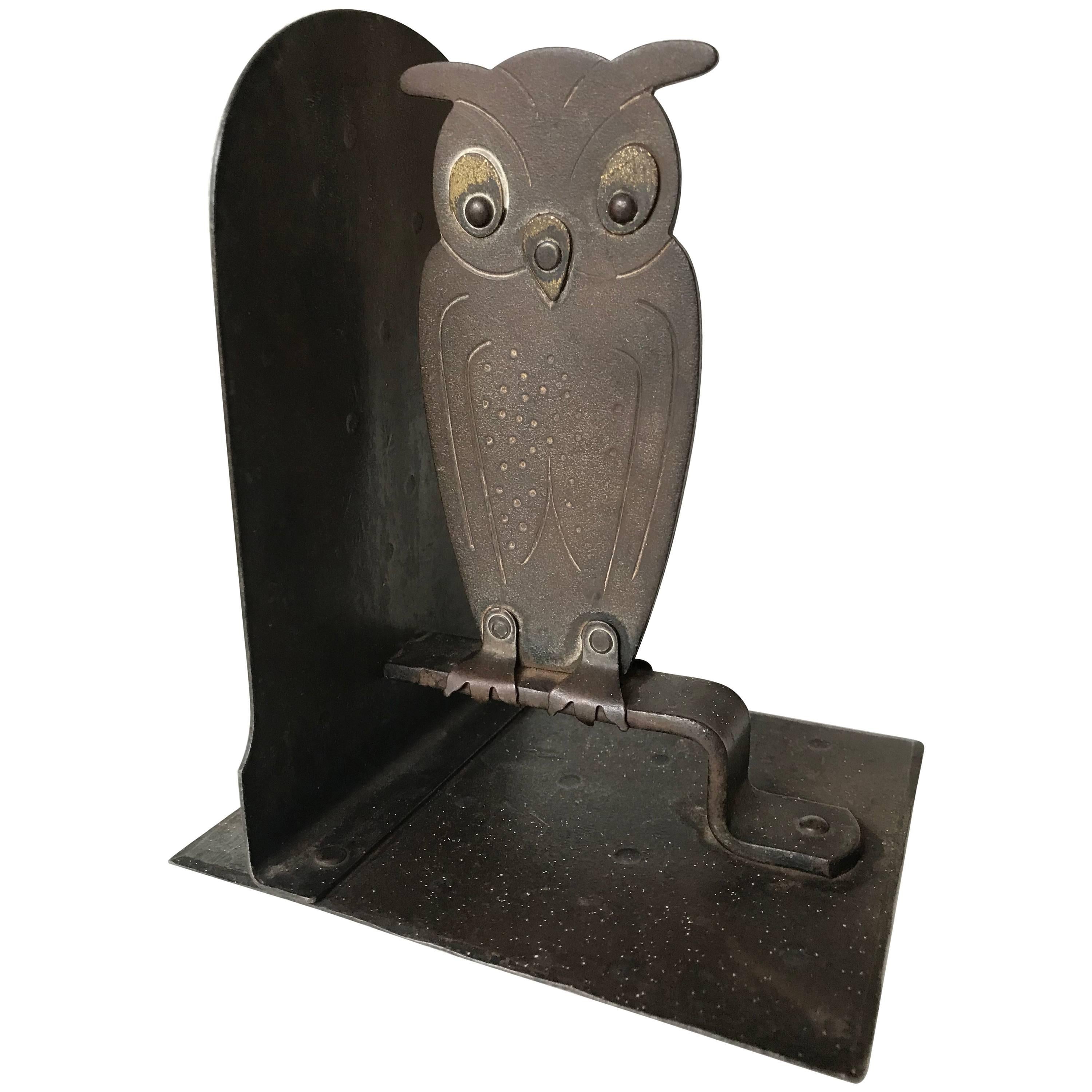 Vintage 1920s Hammered Metal Owl Bookend by Goberg, Hugo Berger, Germany