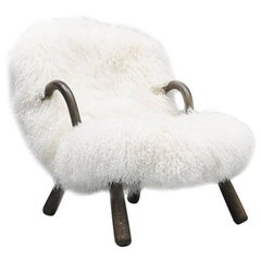 Iconic Clam Chair by Phillip Arctander Long White Hair Sheepskin and Wood, 1940