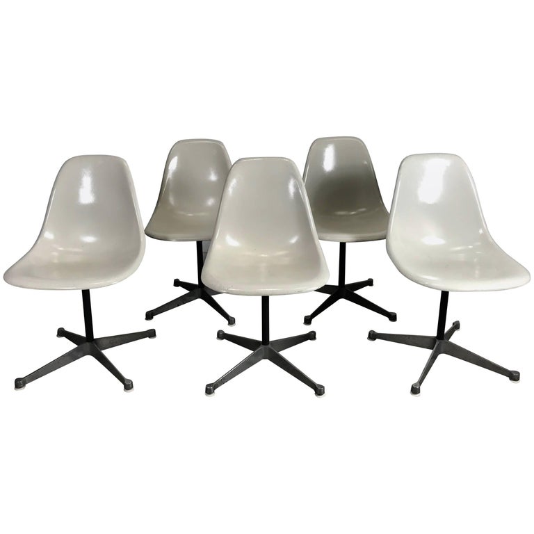Six Classic Fiberglass Swivel Side Shell Chairs Charles Eames, Herman Miller For Sale