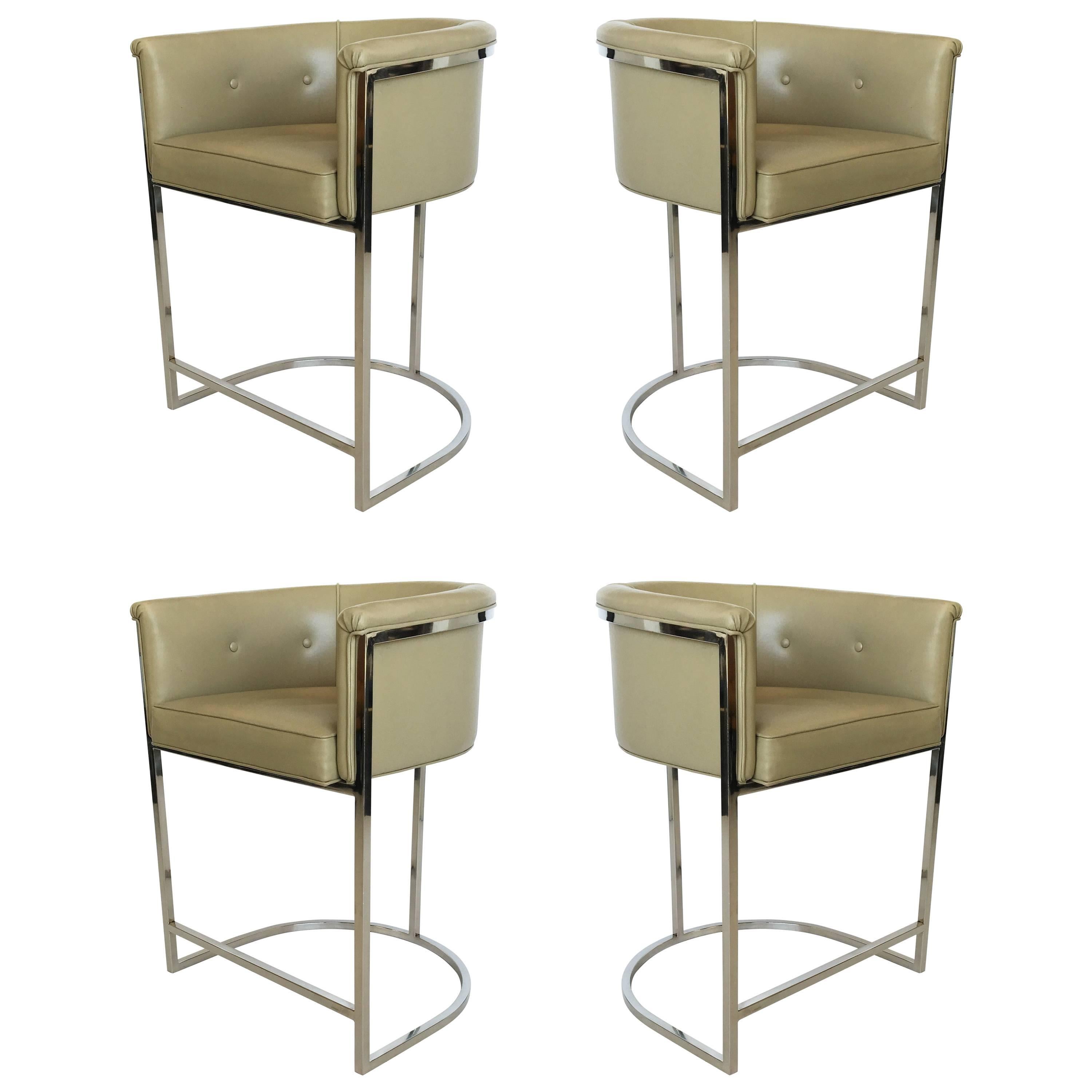 Set of Four Cantilevered Milo Baughman Style Chrome Bar Stools For Sale