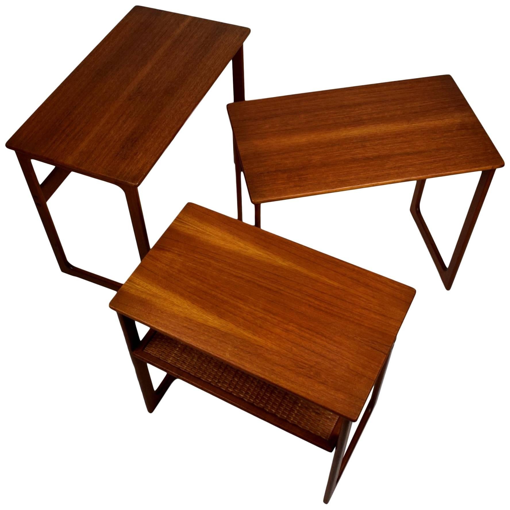 Midcentury Nesting Tables by Johannes Andersen & Illum Wikkelsø Model 219, Teak For Sale
