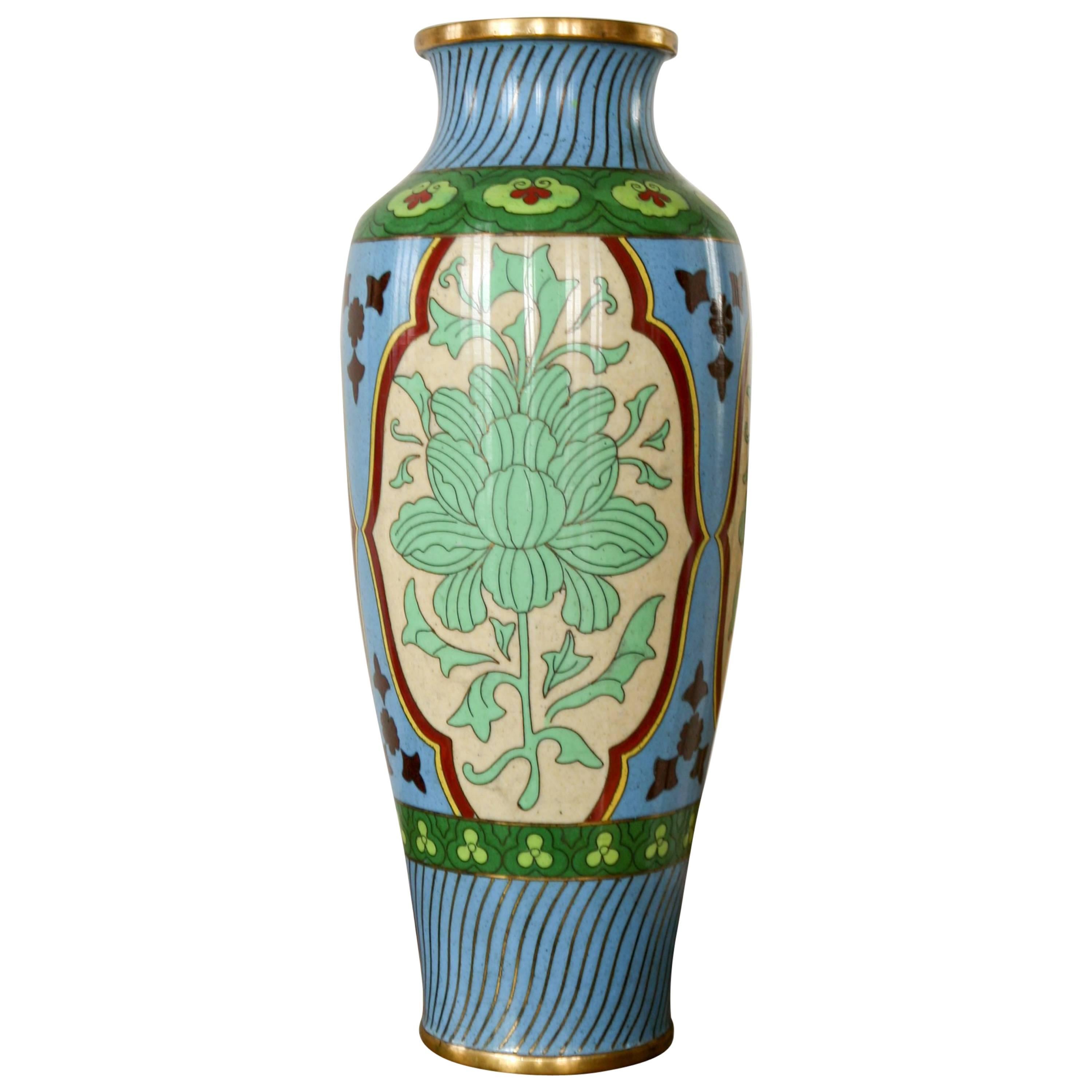 Vase en émail cloisonné du 19ème siècle, France en vente