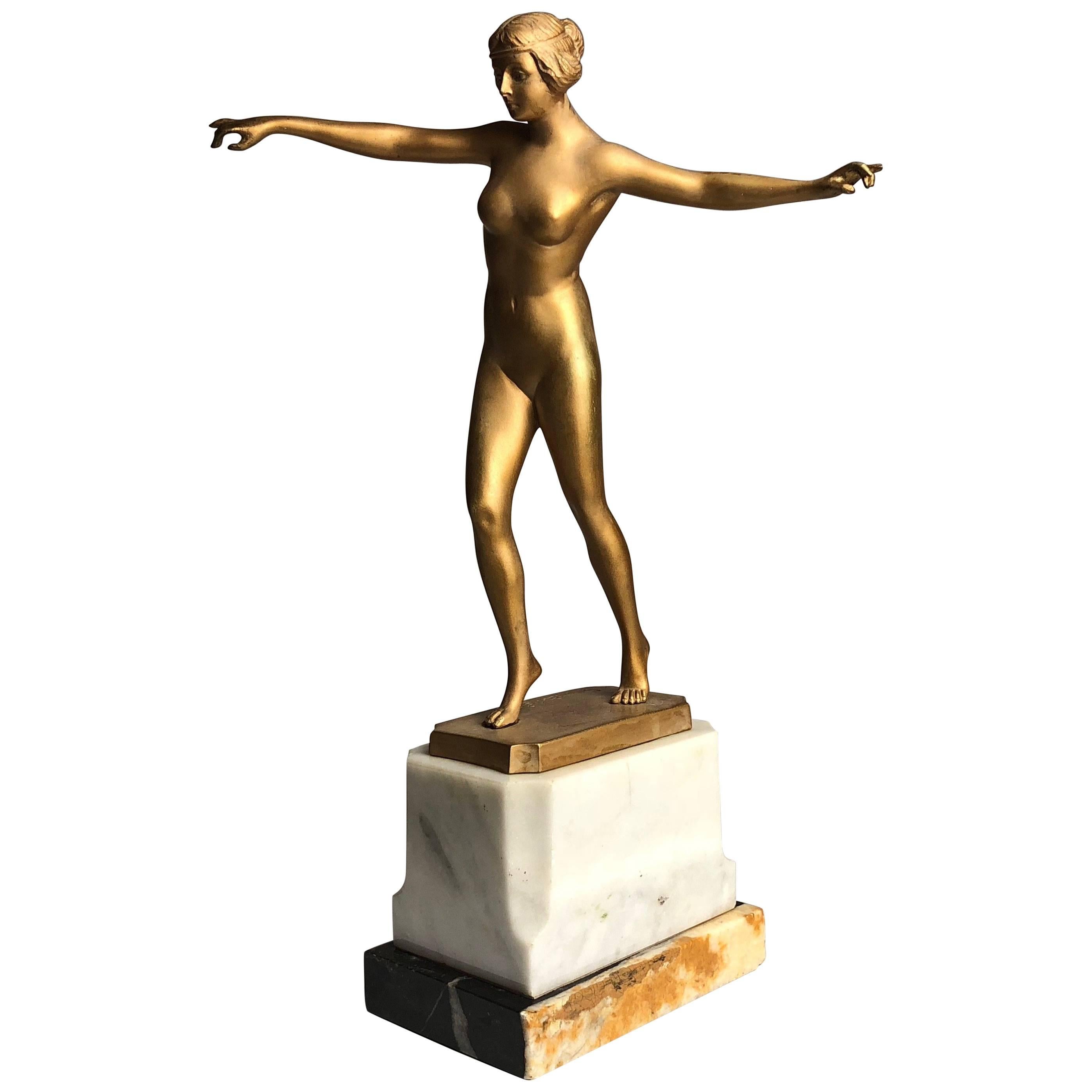 Early 20th Art Deco gilded bronze Sculpture of a Female Nude by Schmidt Hofer
