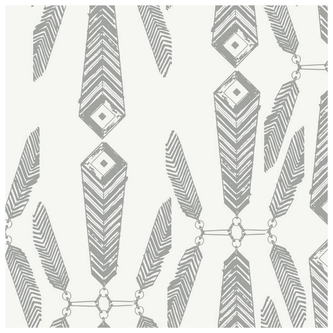 Indische Sommer-Tapete in Brush Design „Warmes Grau auf weichem Weiß“ im Angebot