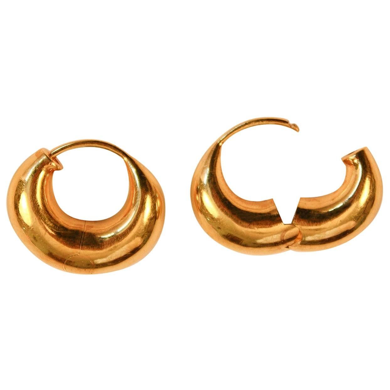 18Kt Yellow Gold Hoop Earrings