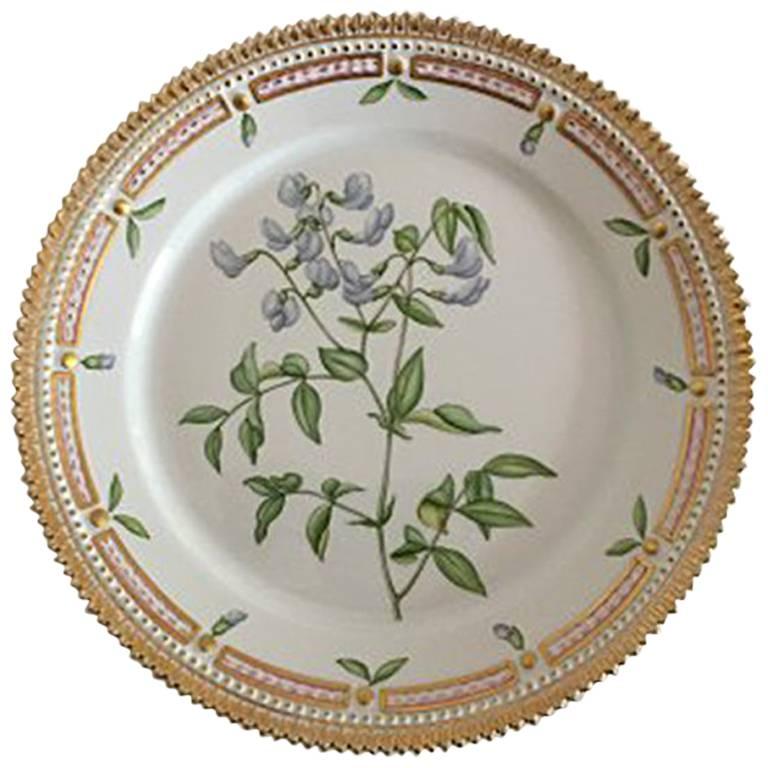 Royal Copenhagen Flora Danica Luncheon Plate No. 3572