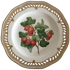 Royal Copenhagen Flora Danica Fruit Plate #429/3584, Pre 1900 #100