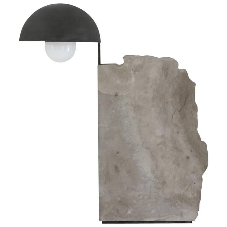 Lampe de Table Contemporaine "Pedra" en vente