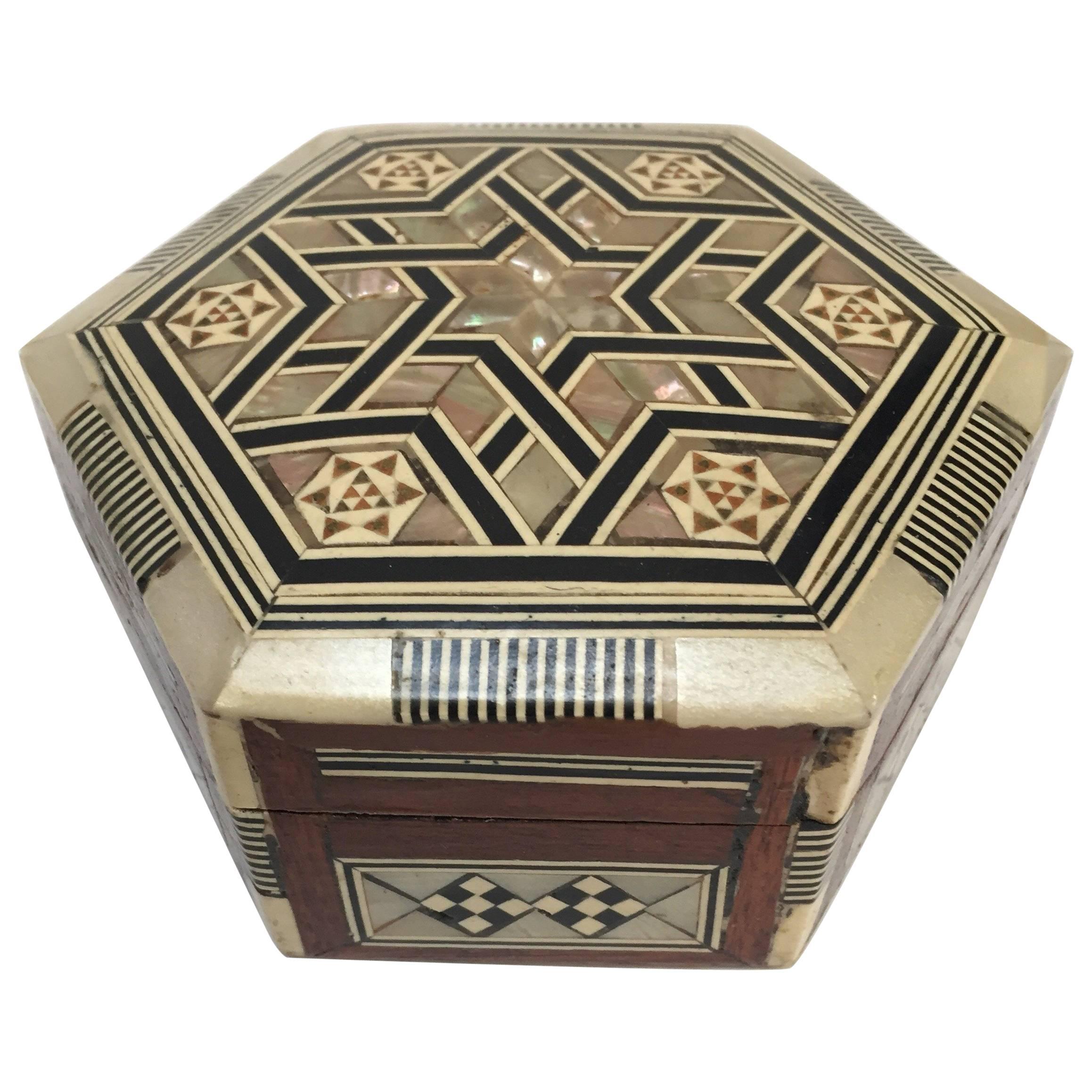 Middle Eastern Handcrafted Syrian Octagonal Box Inlaid withMother-of-Pearl
