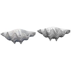 Retro Shapely Pair of American 1970s Pewter Clam Shell Bowls
