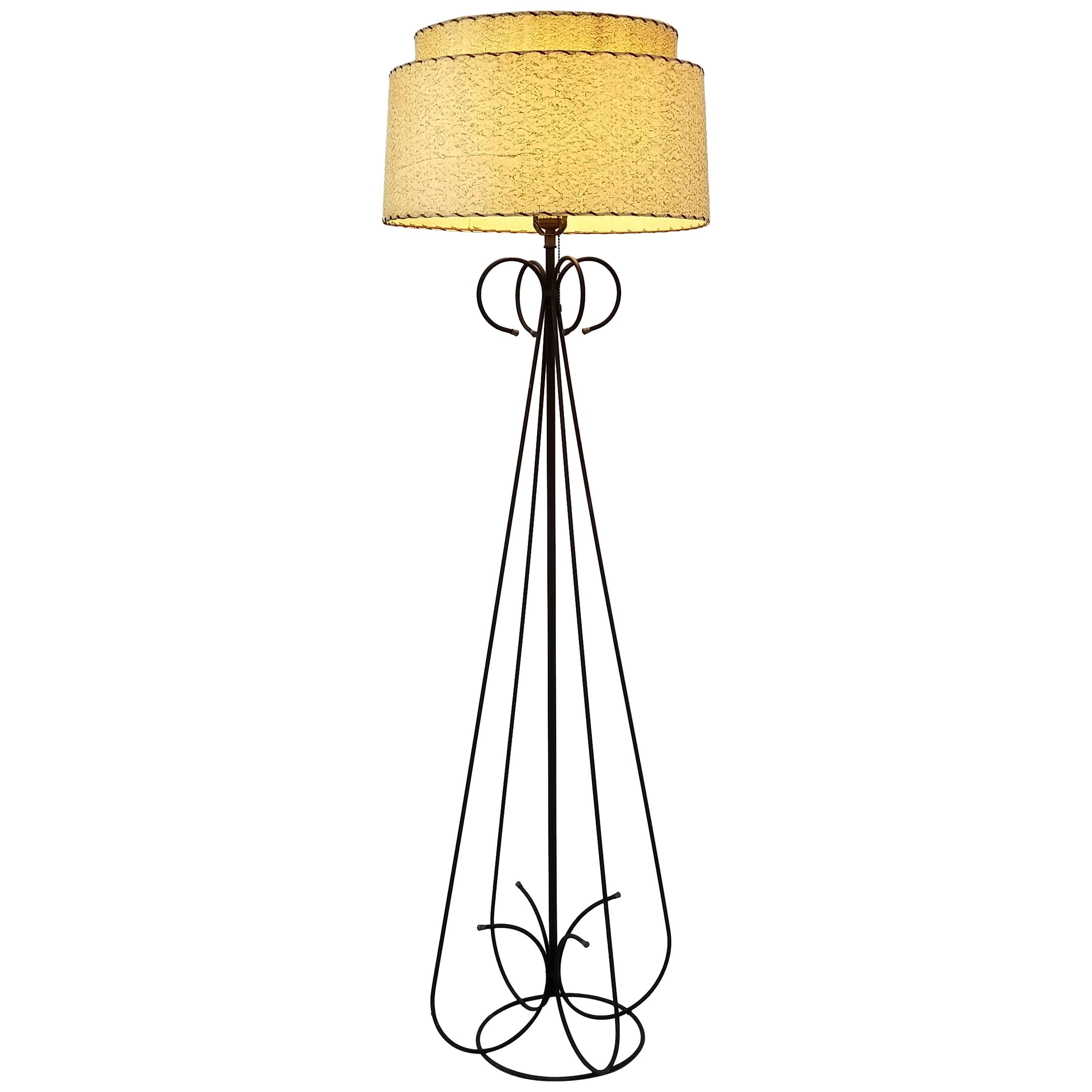 1950s Wire Floor Lamp in the Style of Tony Paul, USA