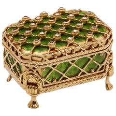 Victor Mayer, Pastillero moderno Fabergé de oro de 18 ct y soporte