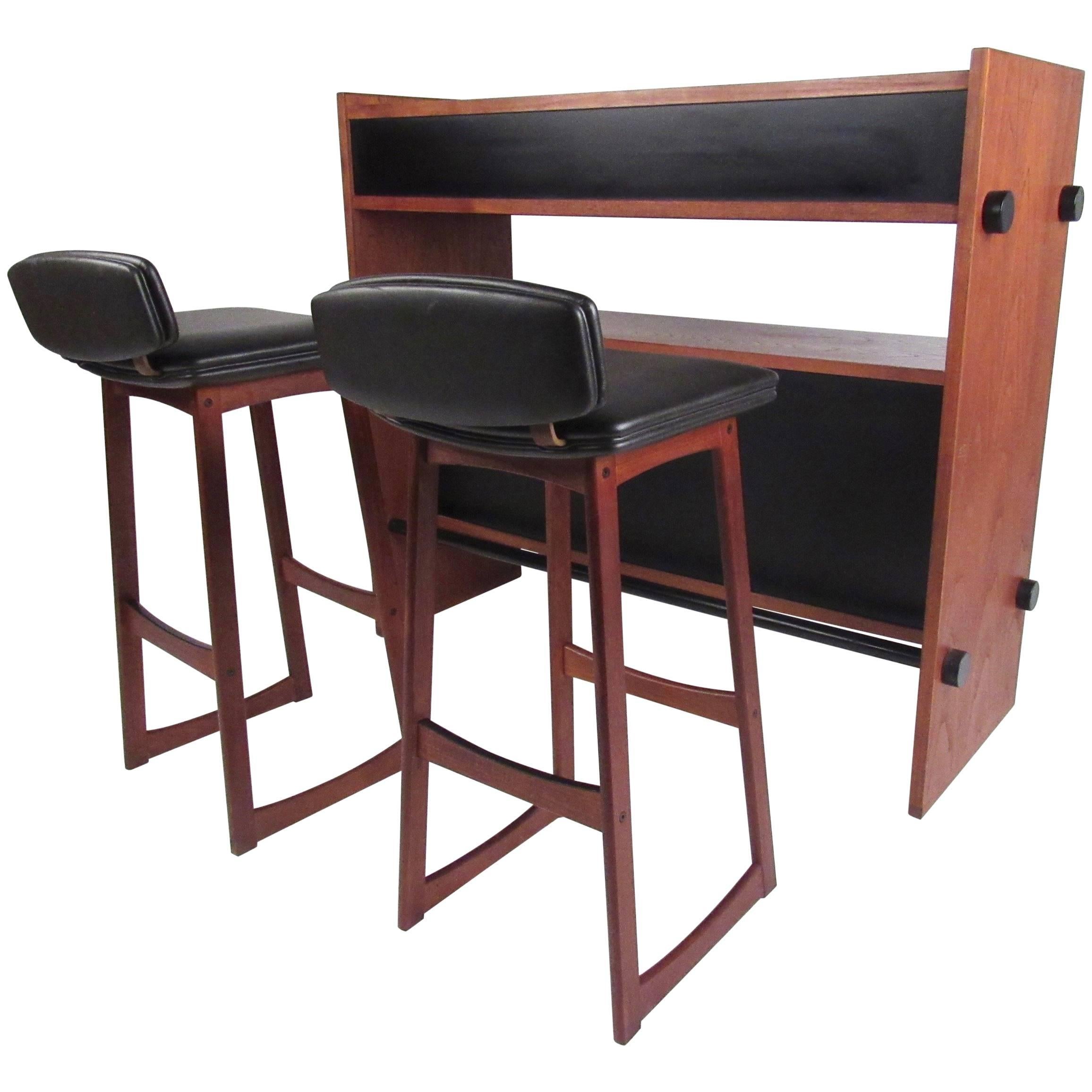  Scandinavian Modern Dry Bar with Low Back Stools in Teak For Sale