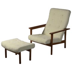 Ejner Larsen & Axel Bender Madsen:: Chaise longue:: Ottoman:: peau d'agneau et chêne:: 1961