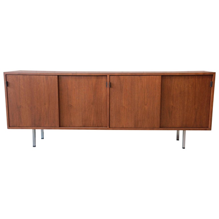 Florence Knoll walnut sideboard credenza, 1950s, offered by Liberty & 33rd
