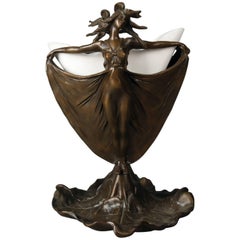 Art Nouveau French Figural Bronze & Porcelain 12" Sculptural Fan Vase, 20th C