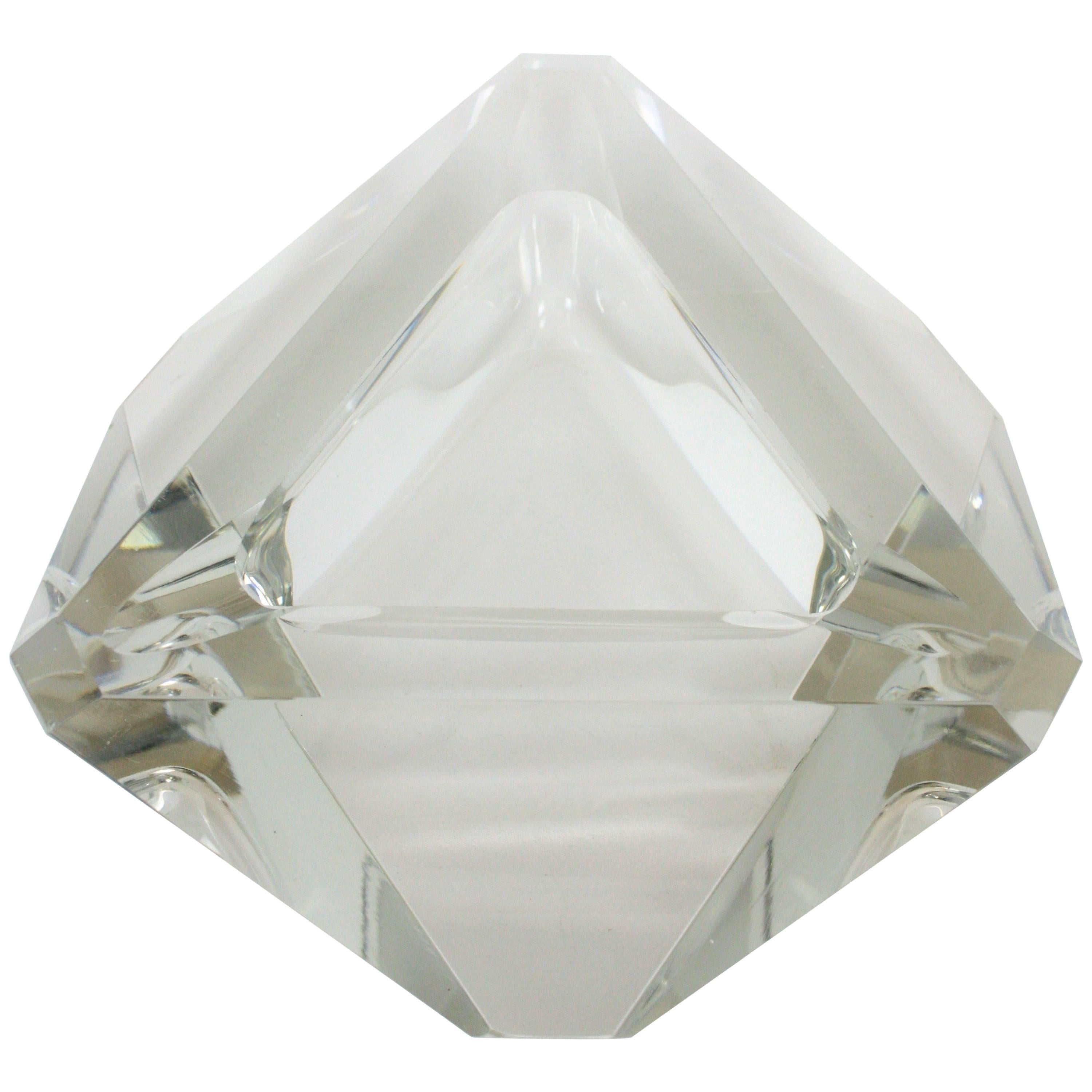 French, 1940s Art Deco Baccarat Faceted Heavy Crystal Triangular Ashtray