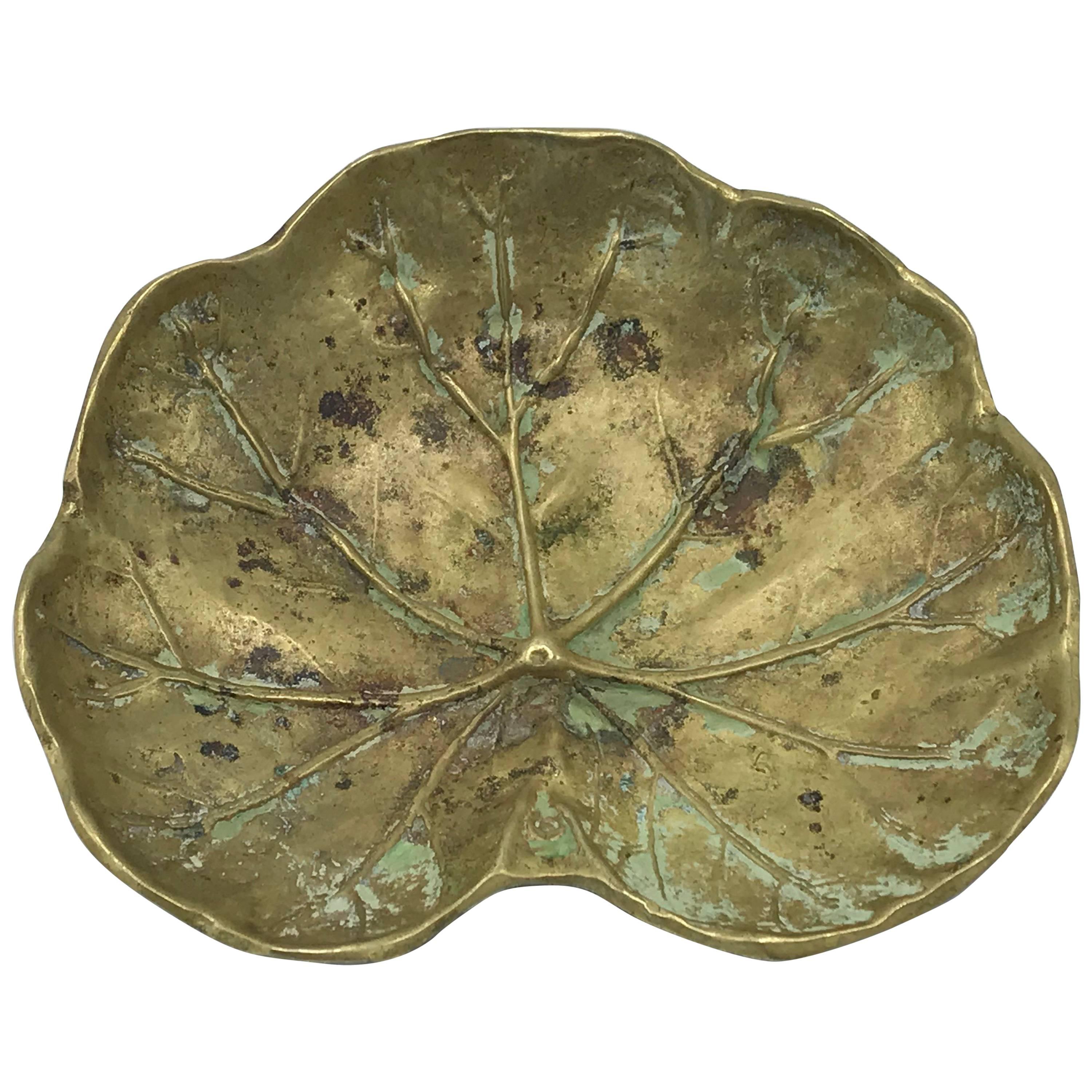 1940s Vintage Virginia Metalcrafters brass geranium leaf trinket dish