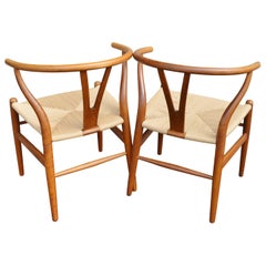 Pair of Hans Wegner Oak Wishbone Chairs for Carl Hansen & Son