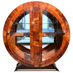 Art Deco round vitrine, England circa 1930, walnut