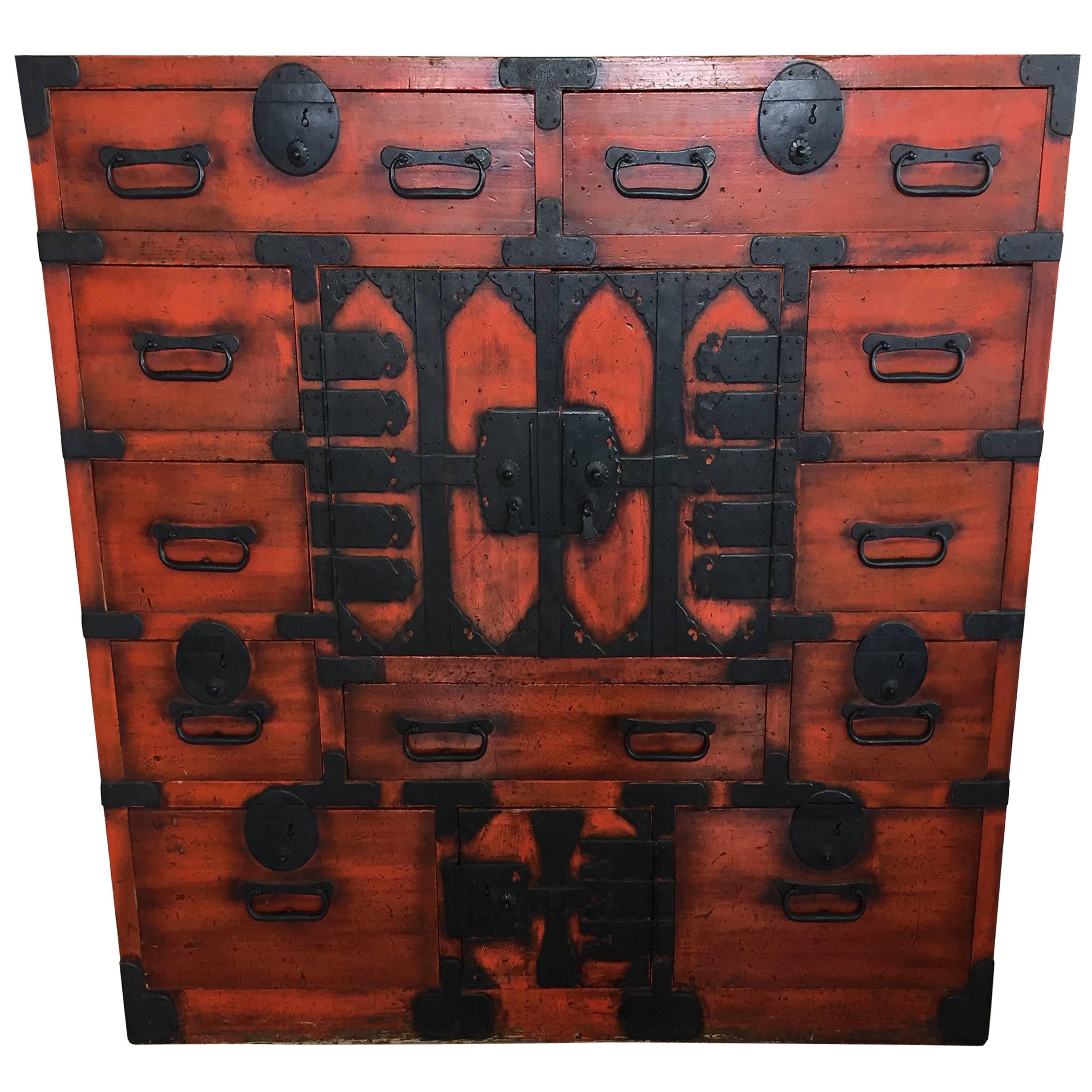 19th Century Japanese Lacquered Tansu For Sale