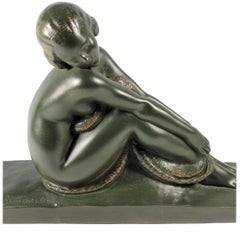 Art Deco French Bronze Seated Nude by Amedeo Gennarelli, circa 1925 Statue