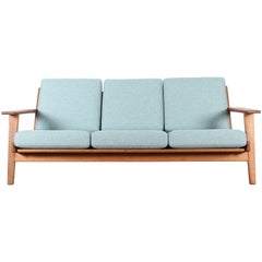 Canapé scandinave à trois places, GE-290 de Hans J. Wegner pour Getama