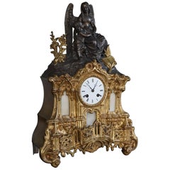 Bronze doré Gothique Rev. Ciel & Terre Horloge de cheminée w. Sculpture de l'ange gardien